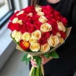 Лучшие доставки 101 розы для предложения руки и сердца в СПб — рейтинг 2026